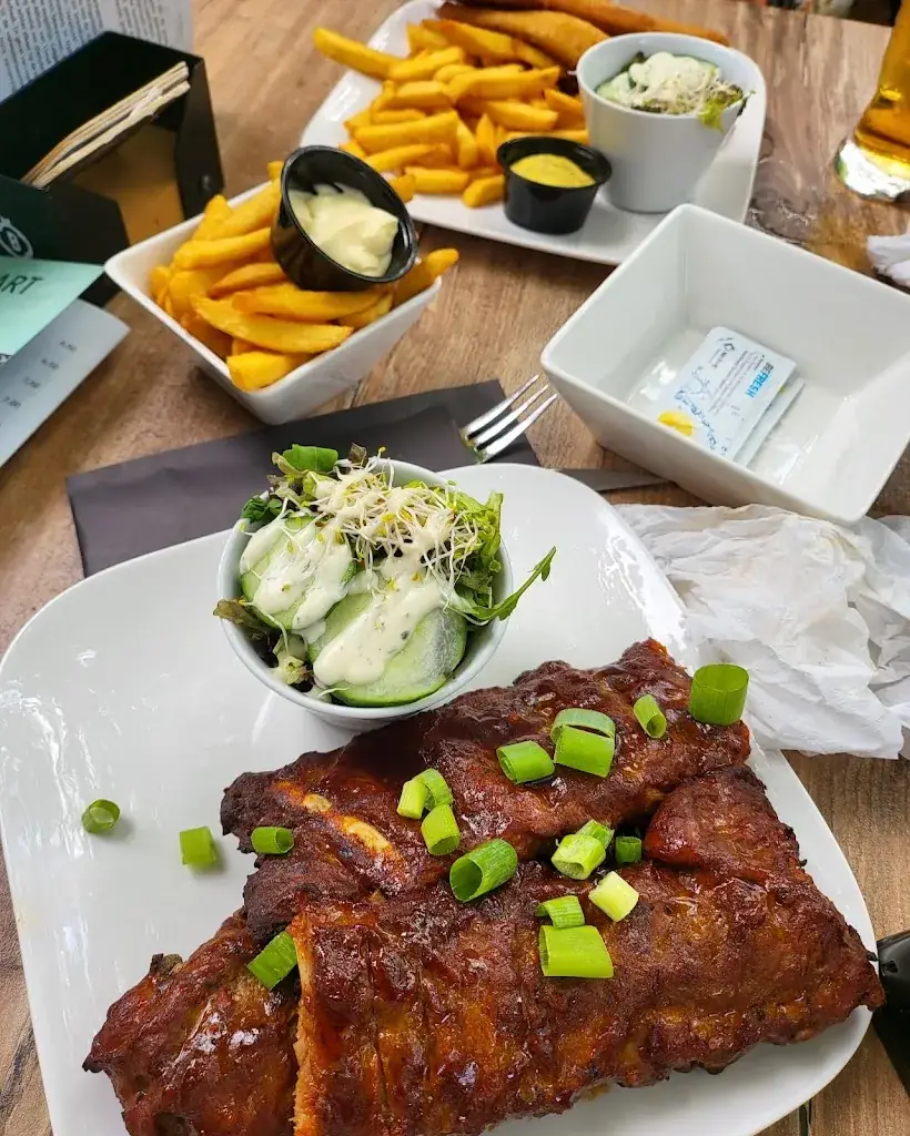 Derek Bland_De Oude Brandtoren_Reusel_review