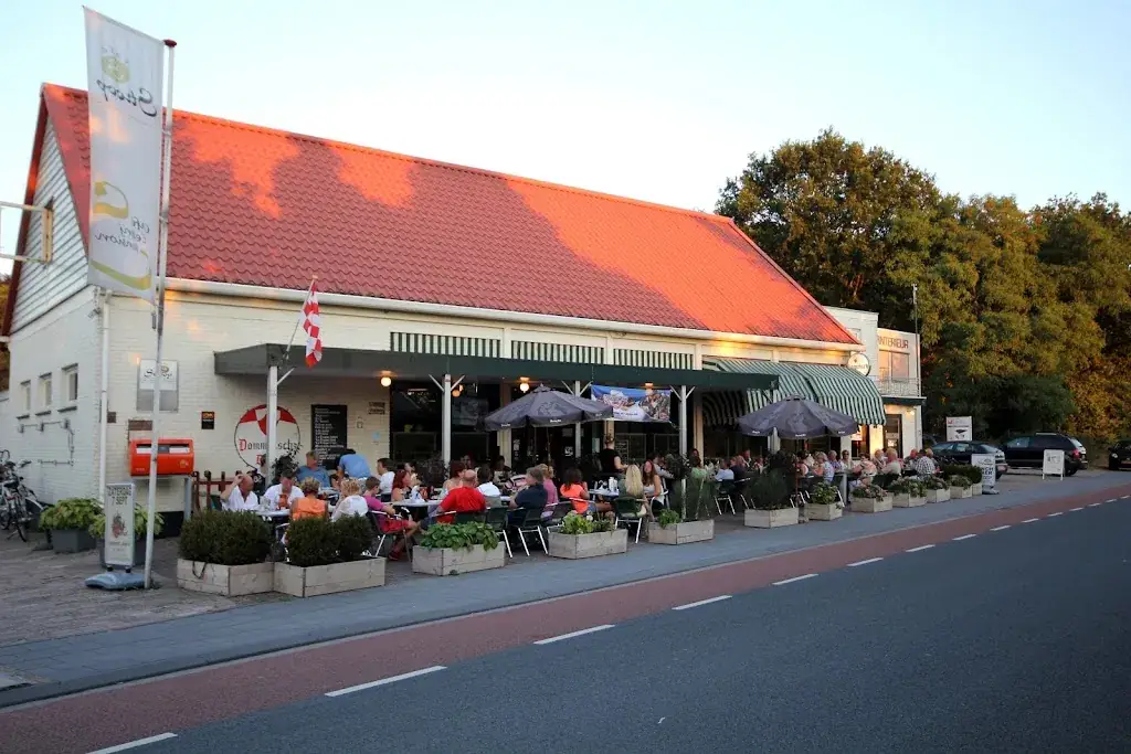 Cafe Eeterij Stroop restaurant in Bosschenhoofd