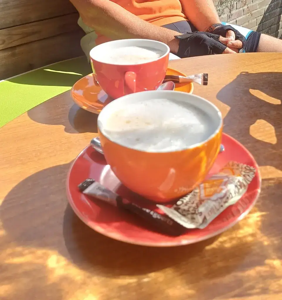 Menu_Café biljart en Zalencentrum 'Onder de Linden'_Vries_image_2