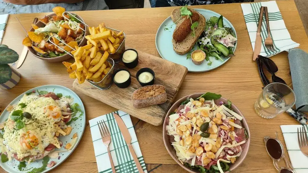 Liz Crezee_Hapfabriek_Hoeven_review