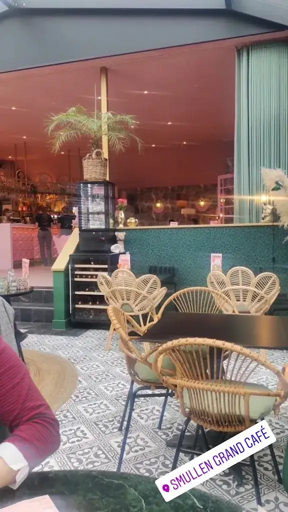 Smullen Grand Café_Boekel_slider_image_2