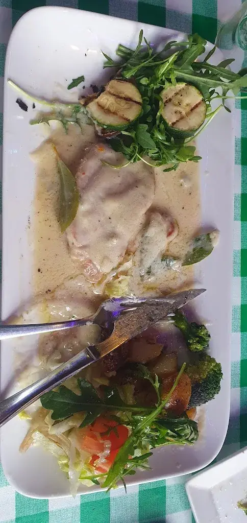 Menu_PIZZERIA ROSSOBLU_Vries_image_2