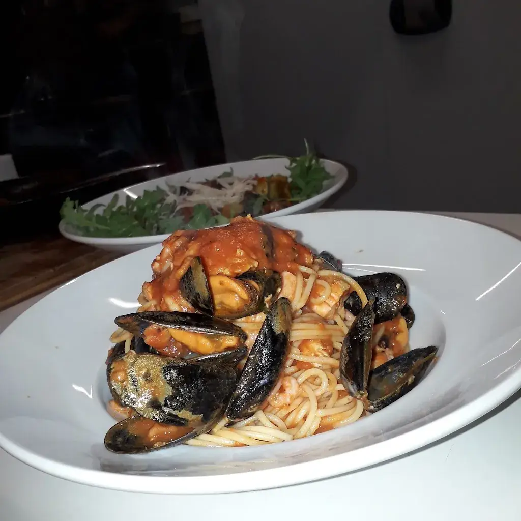 Menu_PIZZERIA ROSSOBLU_Vries_image_3