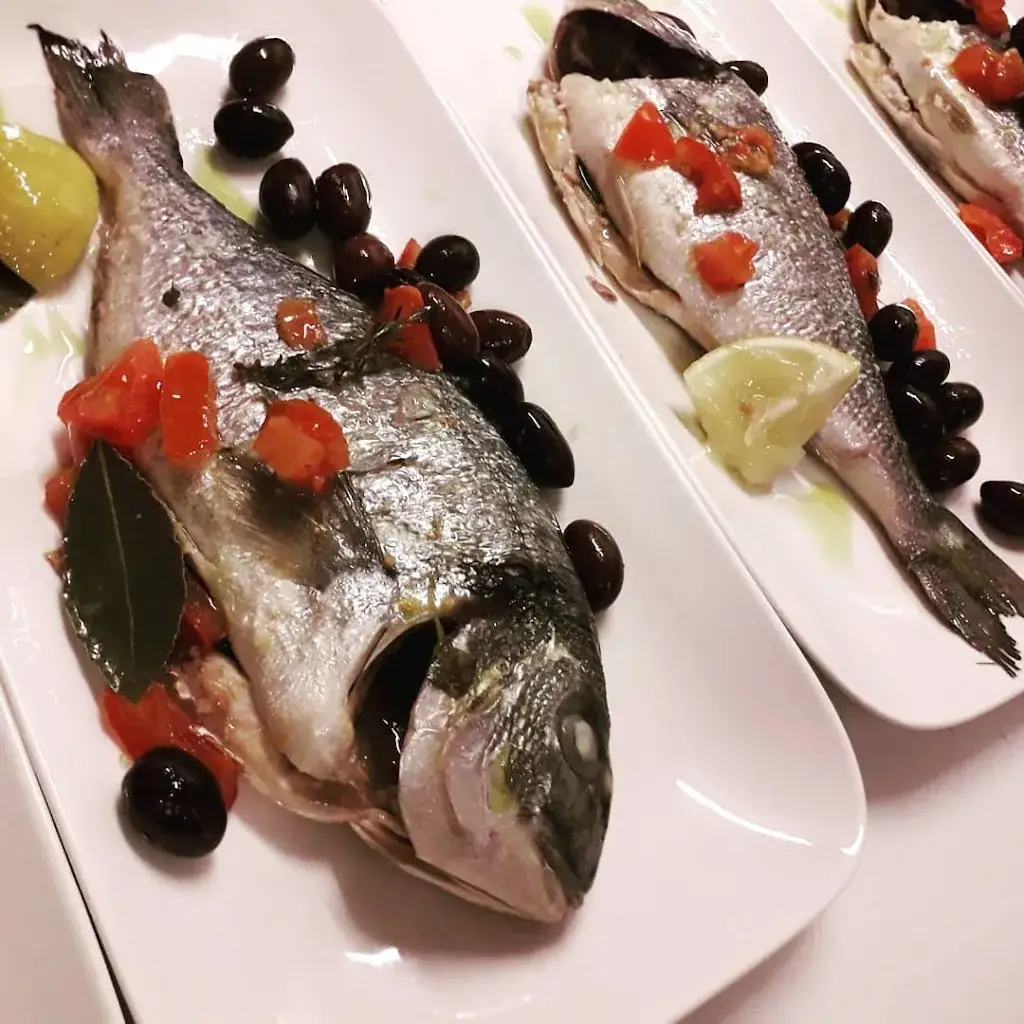 Menu_PIZZERIA ROSSOBLU_Vries_image_5