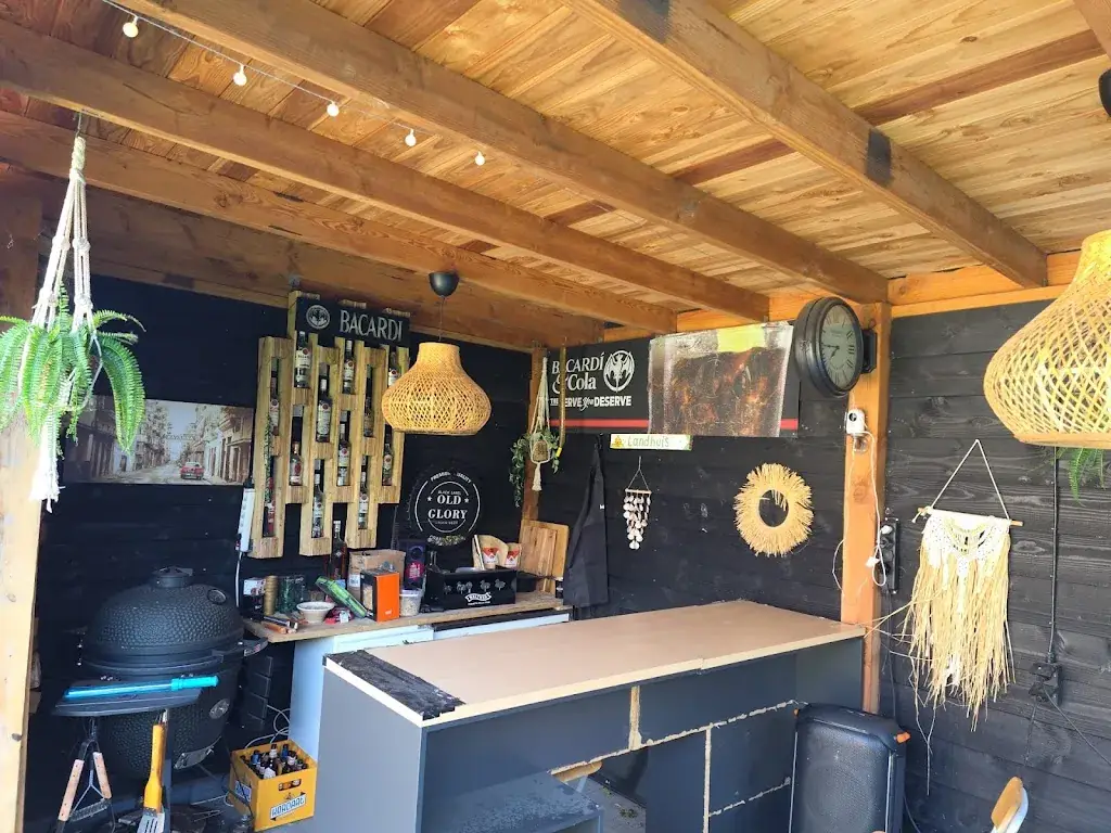 Bar&Grill Tropical Danny restaurant in Boekel