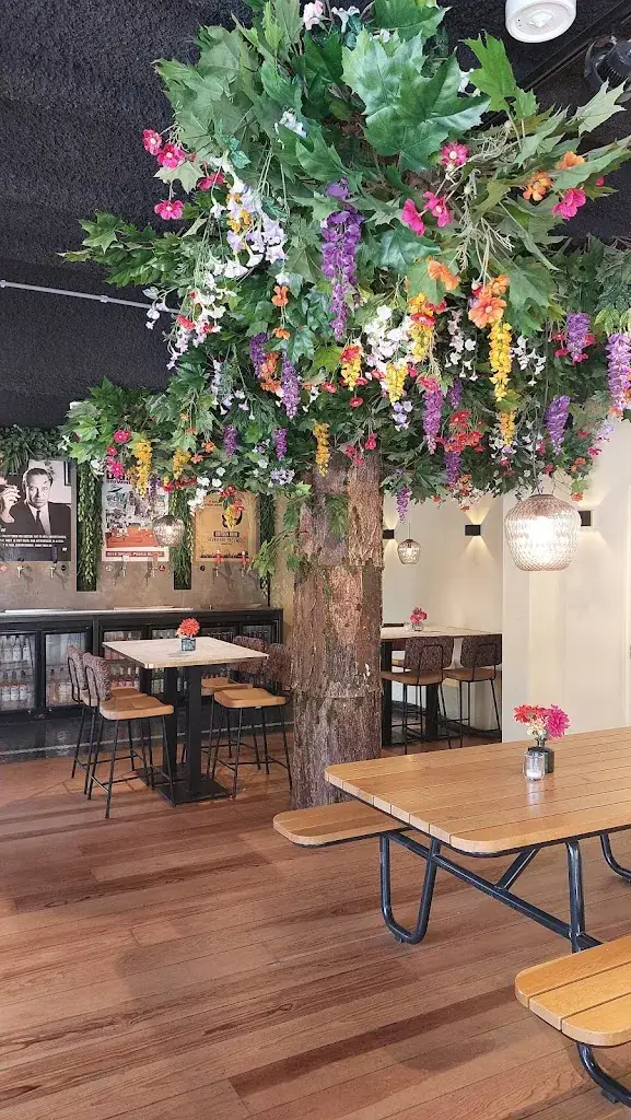 De Botanist - Bar & Kitchen_Breda_slider_image_3