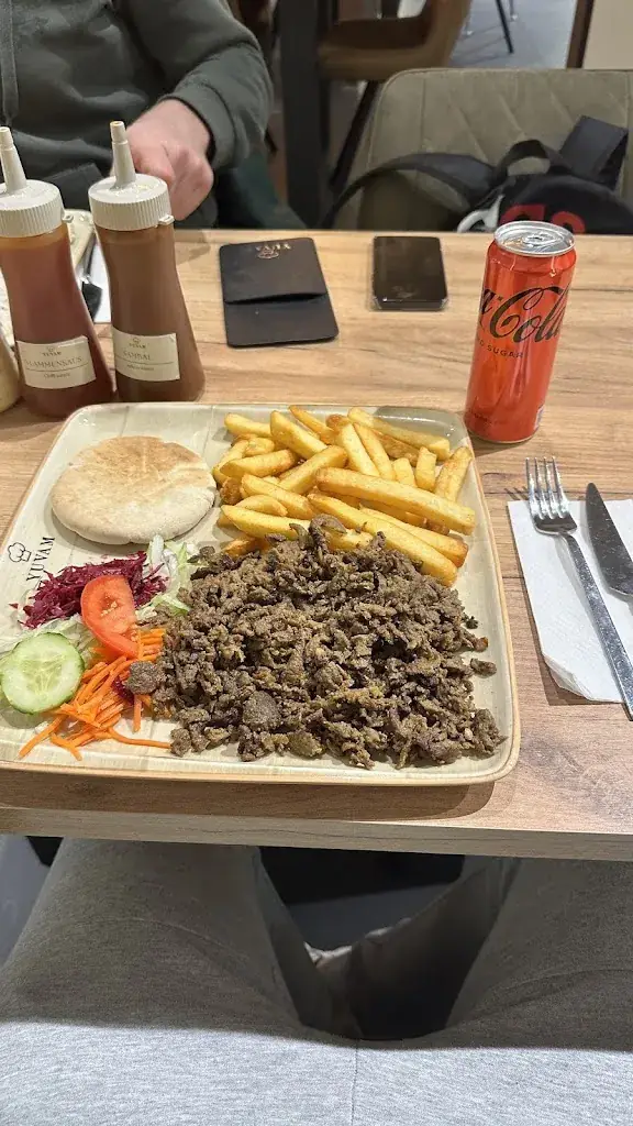 Kevin Gagliano_Eethuis Yuvam_Tilburg_recensione