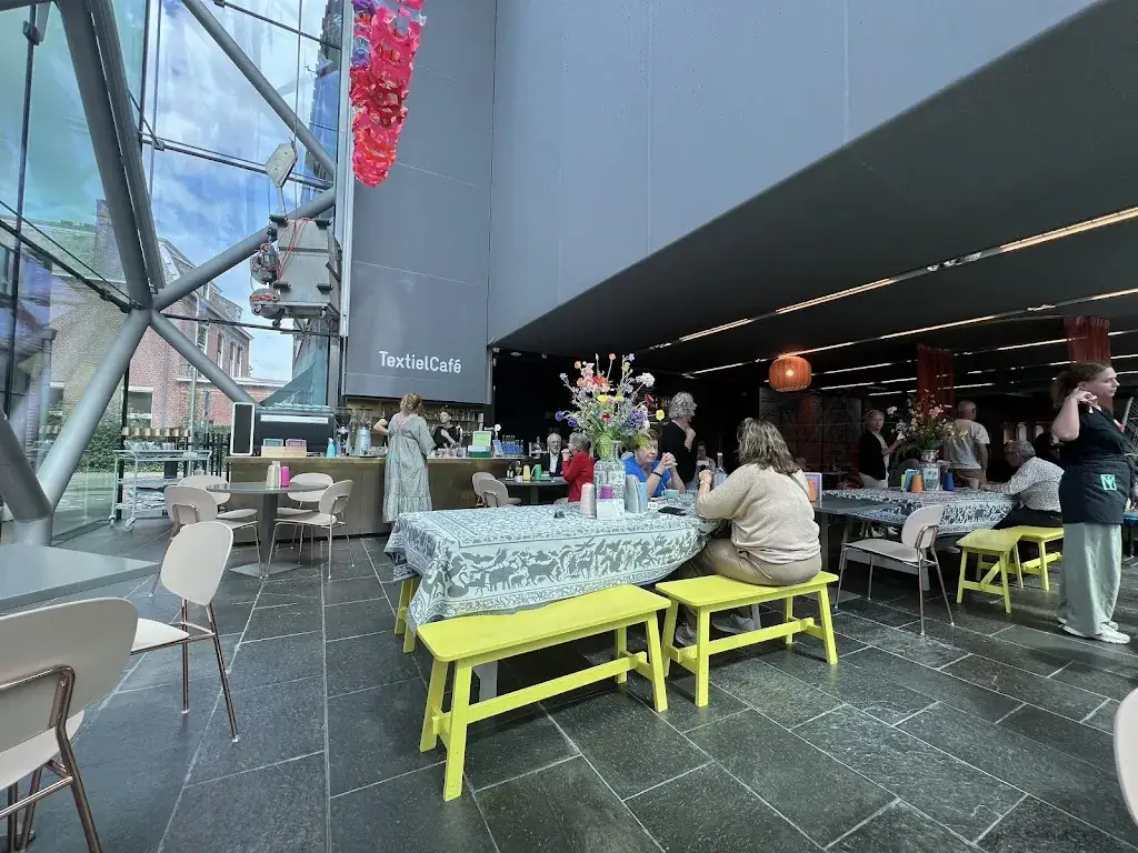 stsmt_Textiel Cafe_Tilburg_review