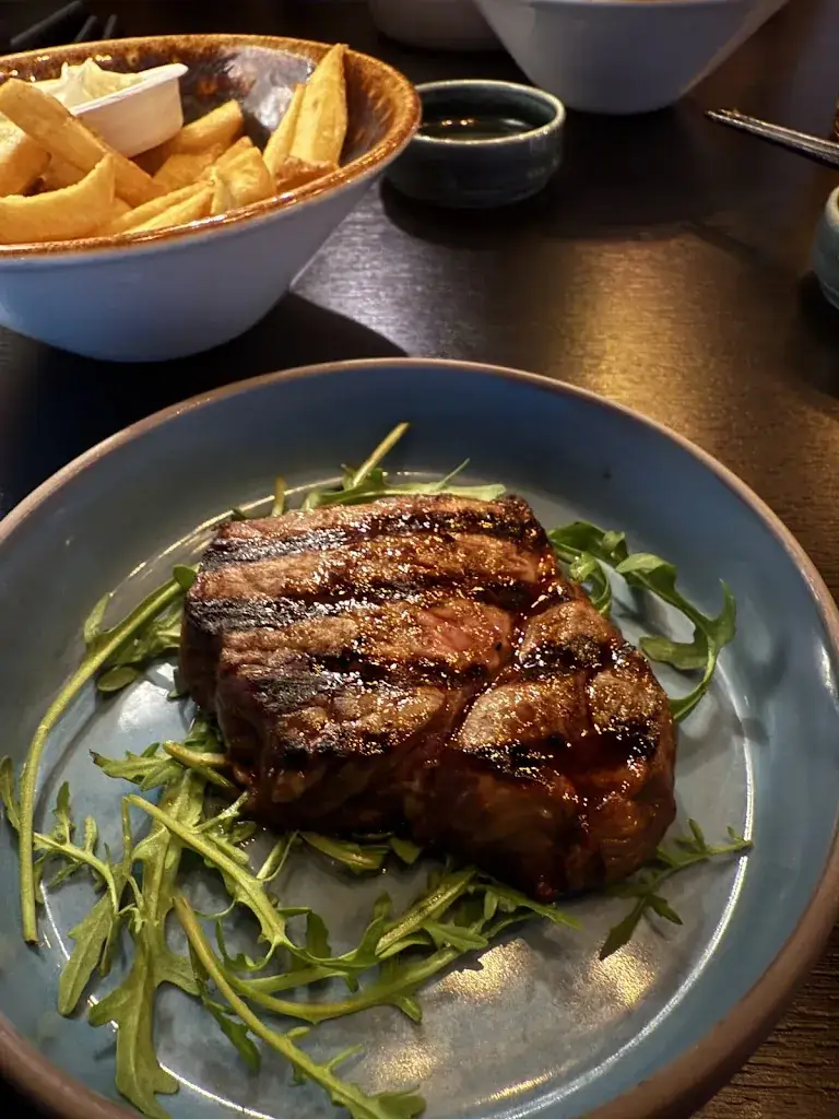 Ria Plum_Mood Tilburg by Eveline Wu_Tilburg_review