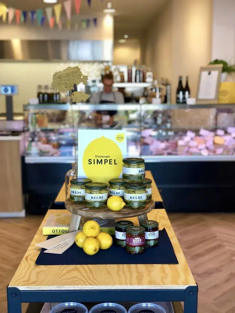 Eetwinkel Verzot_Tilburg_slider_image_3