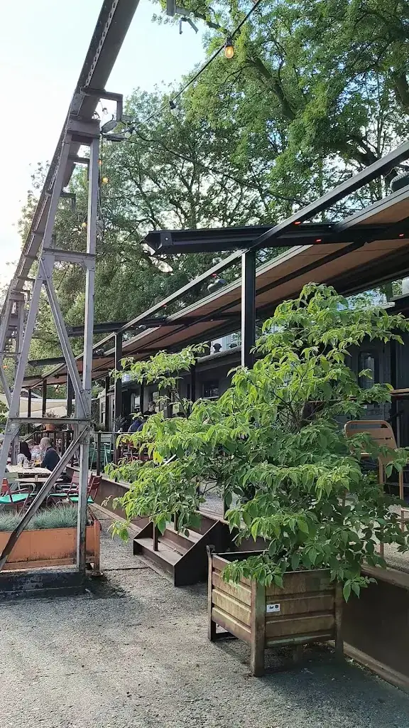 onsiri netisak_Eetbar De Wagon_Tilburg_review