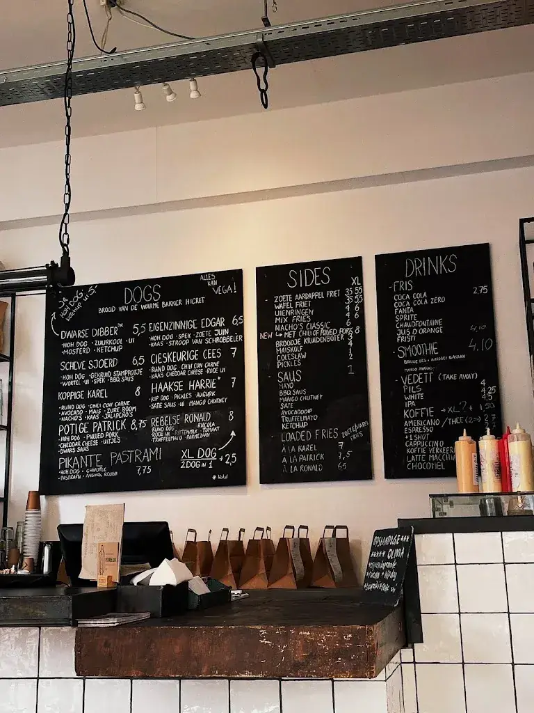 Menu_Dwars Hotdogbar_Tilburg_image_1