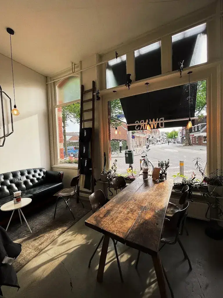 Dwars Hotdogbar_Tilburg_slider_image_1