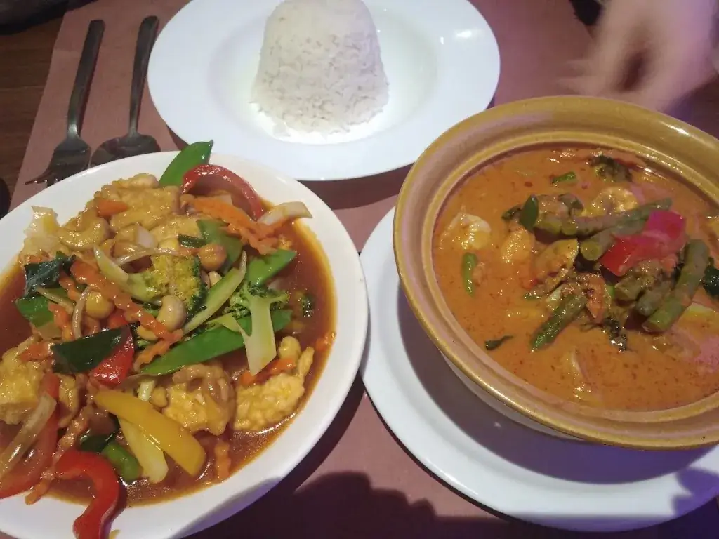 Menu_Jirawat Thais Restaurant_Tilburg_image_8