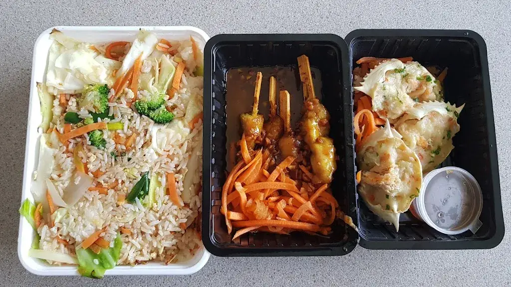 Zu We_Aim Aroy_Tilburg_review