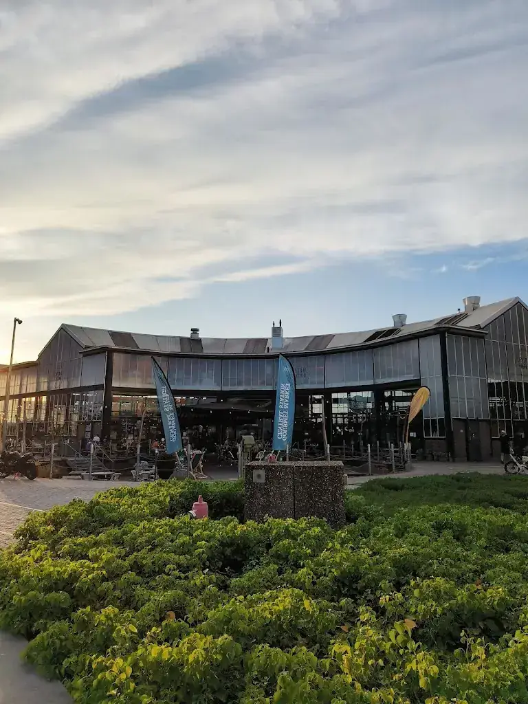 onsiri netisak_Gourmet Market Central Station_Tilburg_review