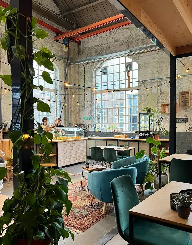 Leon Groenendijk_Smeer 'm_Tilburg_review