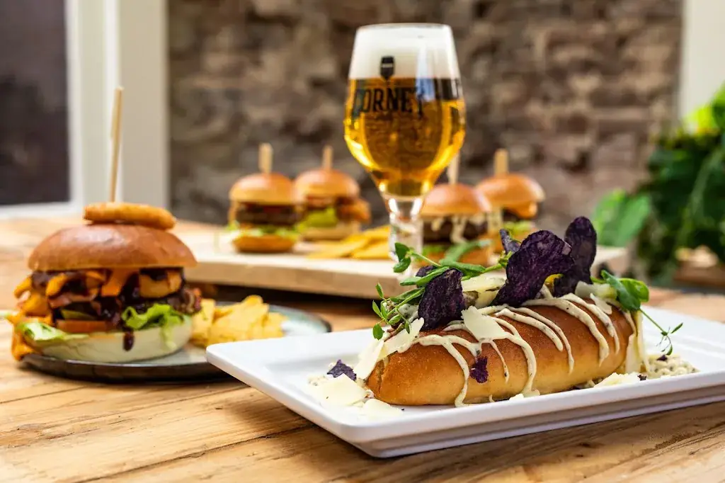 Menu_Woeste Burgers_Tilburg_image_6