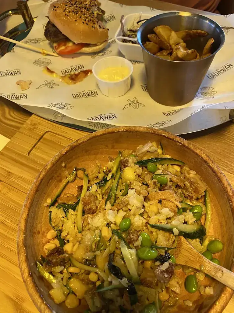 Maria Lima_Dadawan Tilburg_Tilburg_review