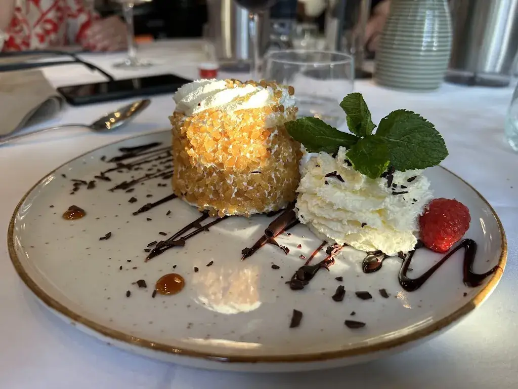 Liat Weinstock_Café-Restaurant De Zwaan_Son_recensione