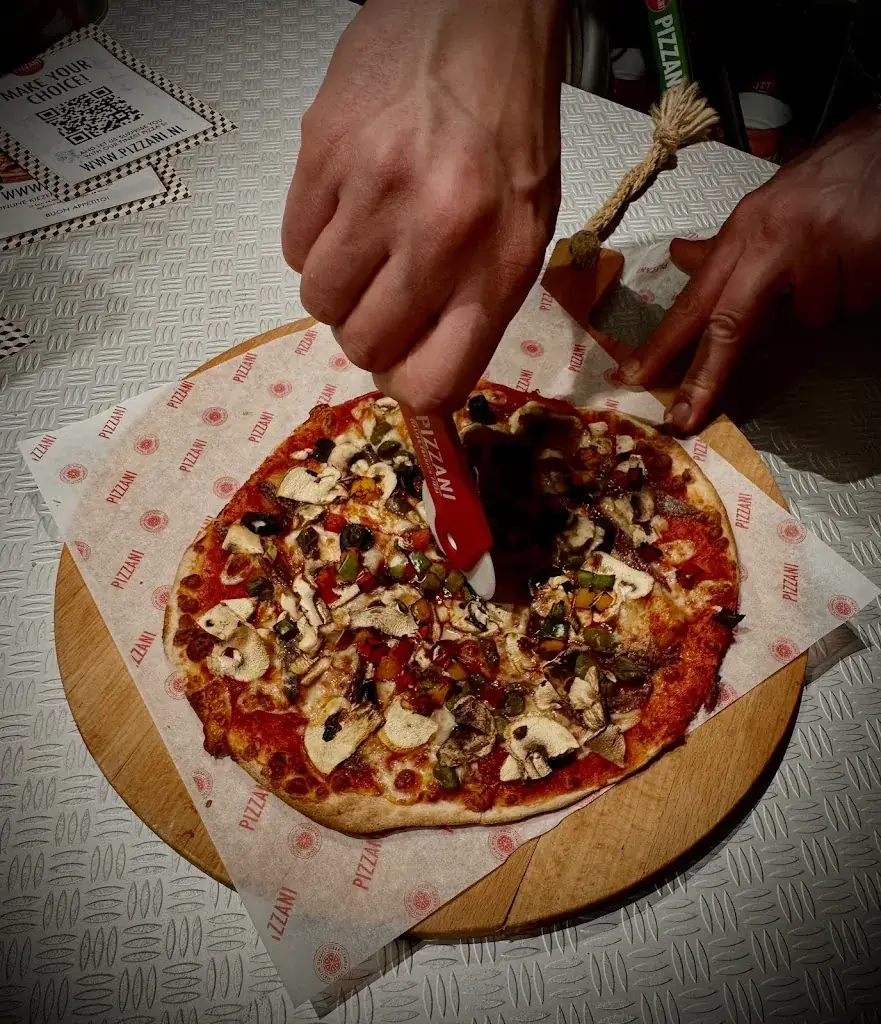 Bas Henrichs_Pizzani Son en Breugel_Son_reseña