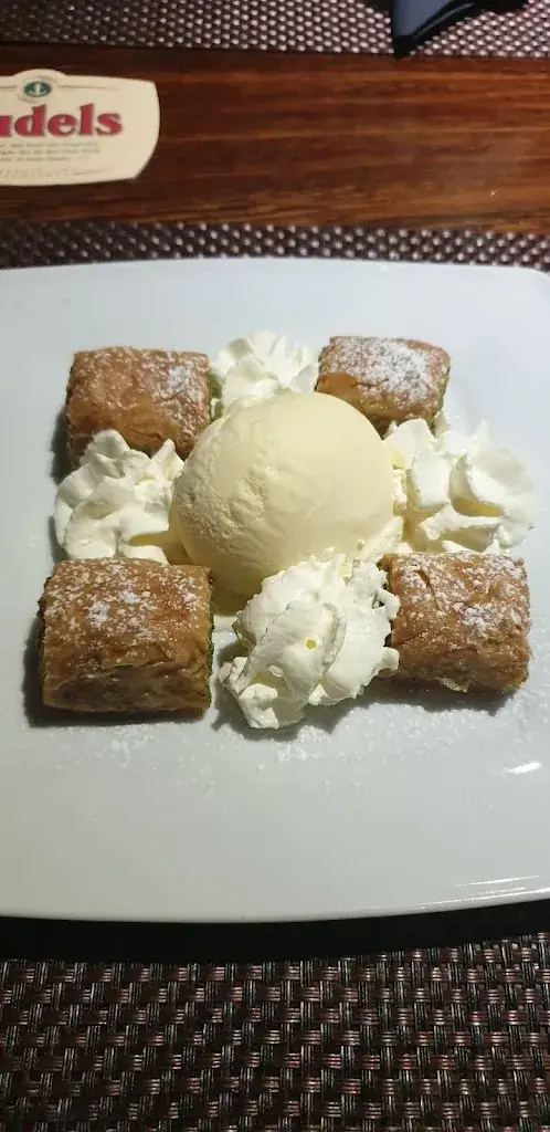 Menu_Grieks Restaurant Akropolis_Budel-Schoot_image_4