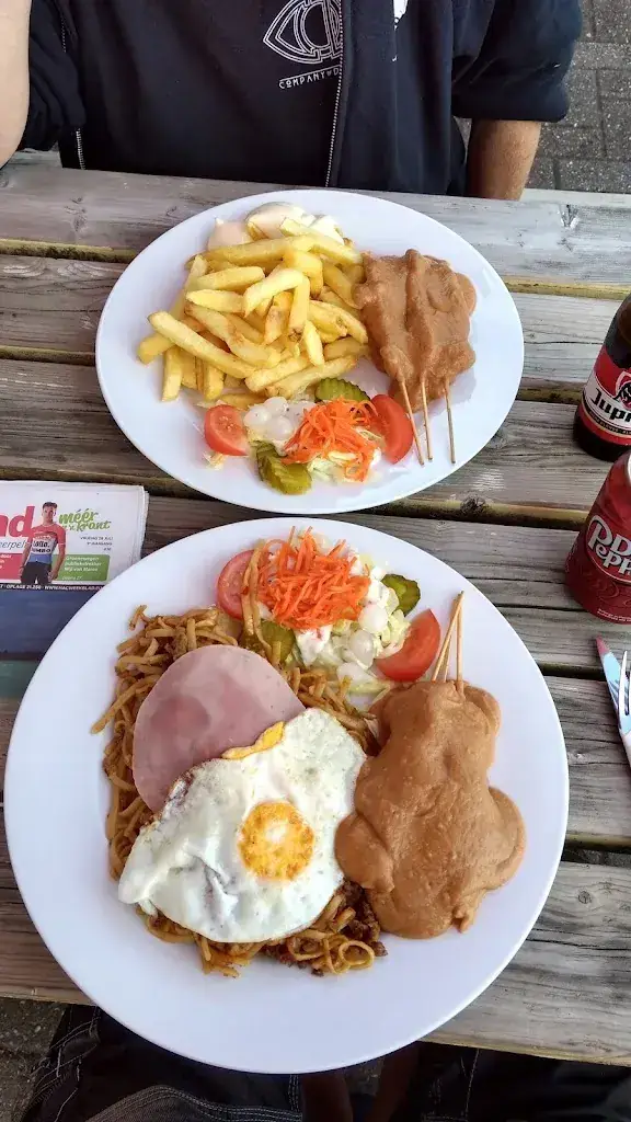 Frituur Dorplein_Budel-Dorplein_slider_image_3