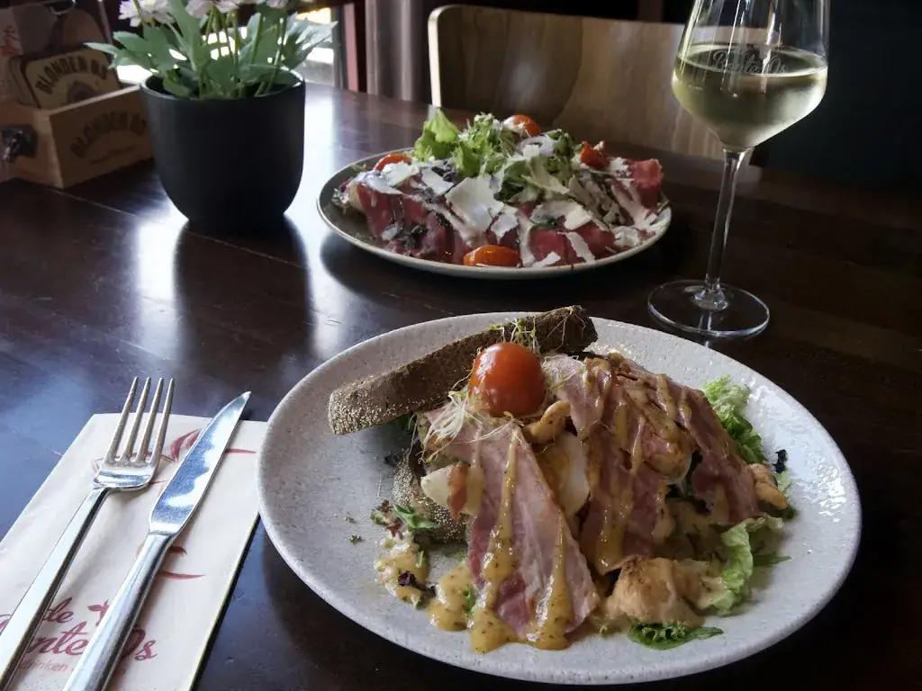 De Bonte Os - eetcafé & zaal_Budel_slider_image_2