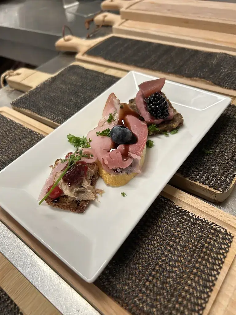 Menu_Zaal De Wielerbaan / Latour Brasserie Grand-Café_Budel_image_8