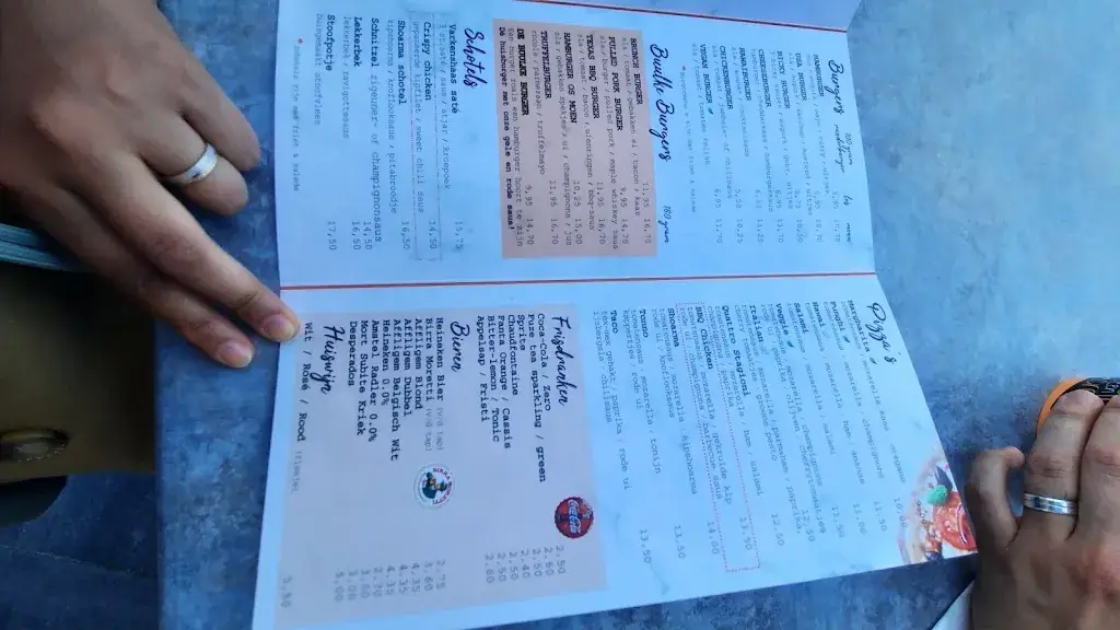 S e y y a h a t_Cafetaria 't Buulke_Budel_recensione