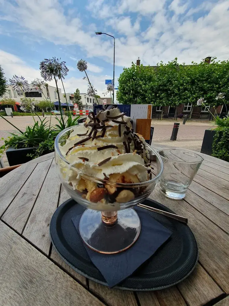 Anès_'t Hof van Máres_Maarheeze_review