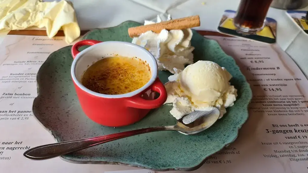 Menu_little America_Chaam_image_7