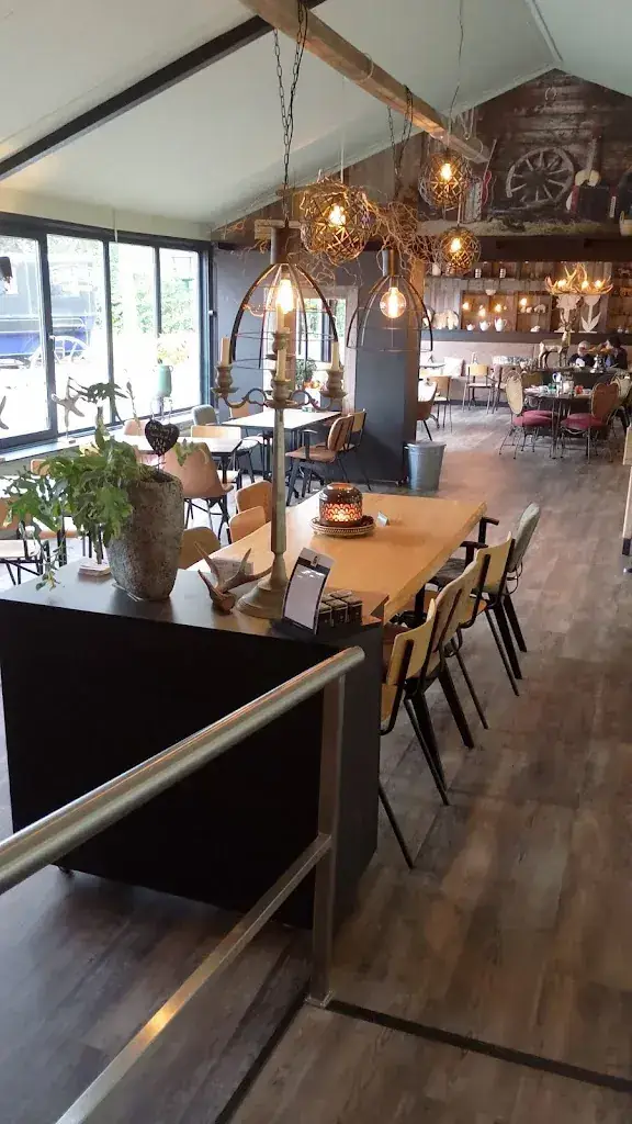 Café-Restaurant Adelhof_Vledder_slider_image_2