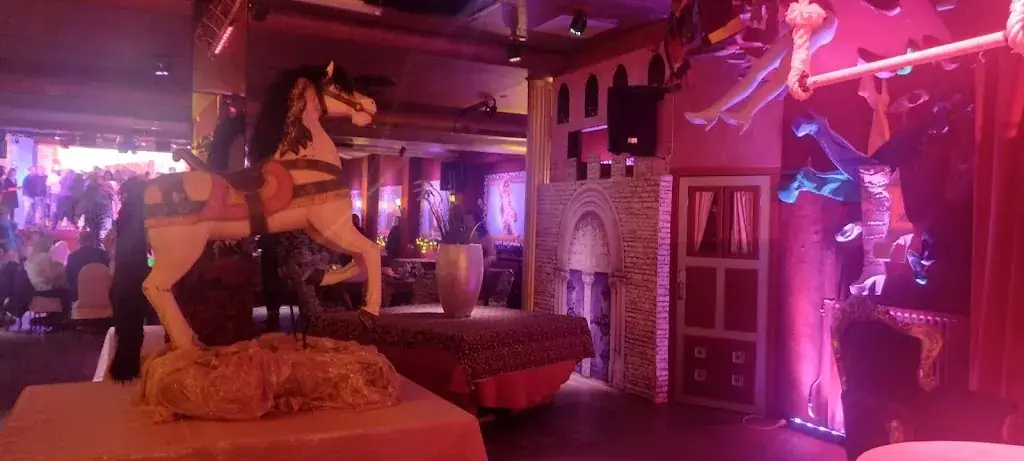 Andrea Daza_Inspiration Point B.V._Valkenswaard_reseña