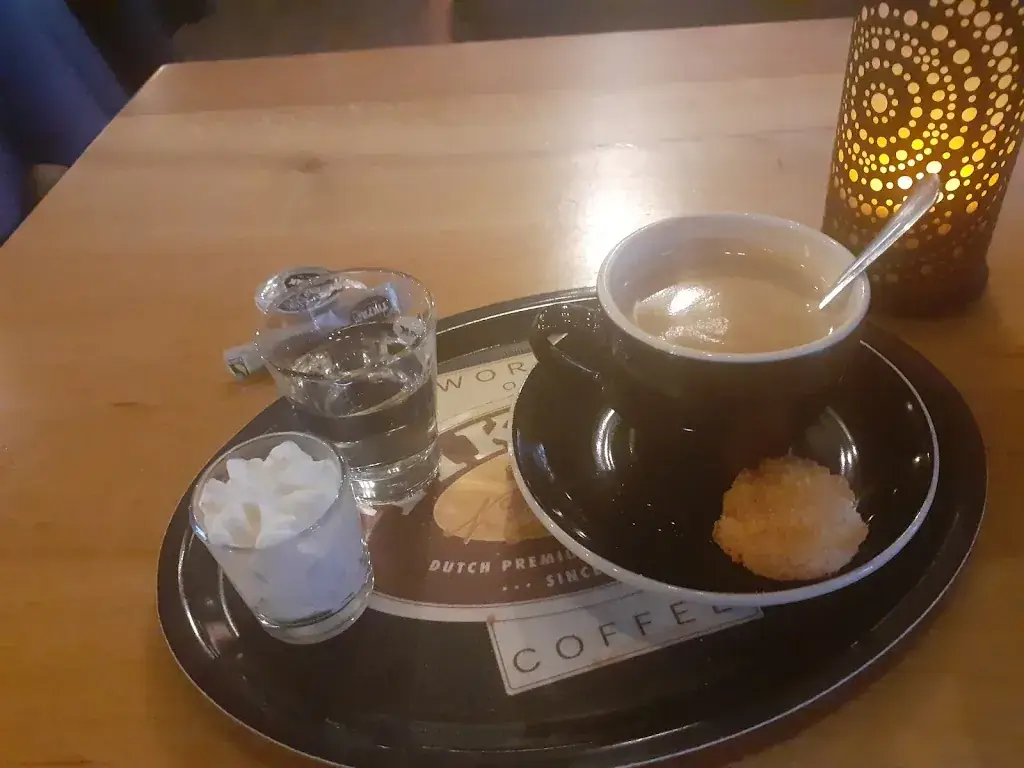 Lunchroom De Looierij - Eten, drinken en vergaderen in hartje Cuijk_Cuijk_slider_image_2