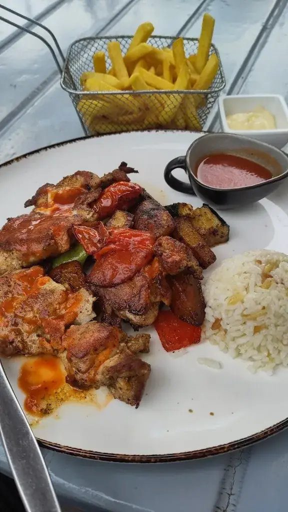 Ludger Hebben_Restaurant Semra_Cuijk_review