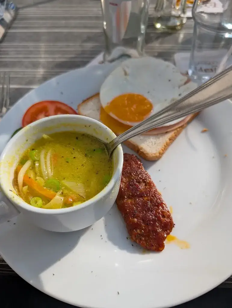 Maurice Gosselaar_Lyn's Eetcafe_Cuijk_reseña