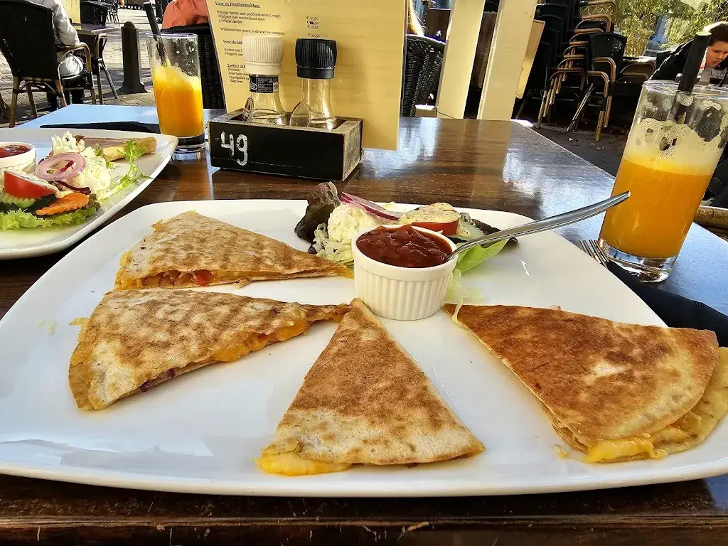 Puneet_Eethuis Mama Roux_Amersfoort_review