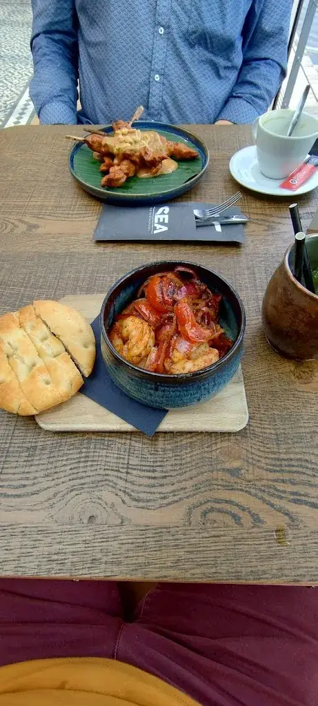 Pako Herrera Hernandez_Bar & Restaurant At Sea_Dronten_review