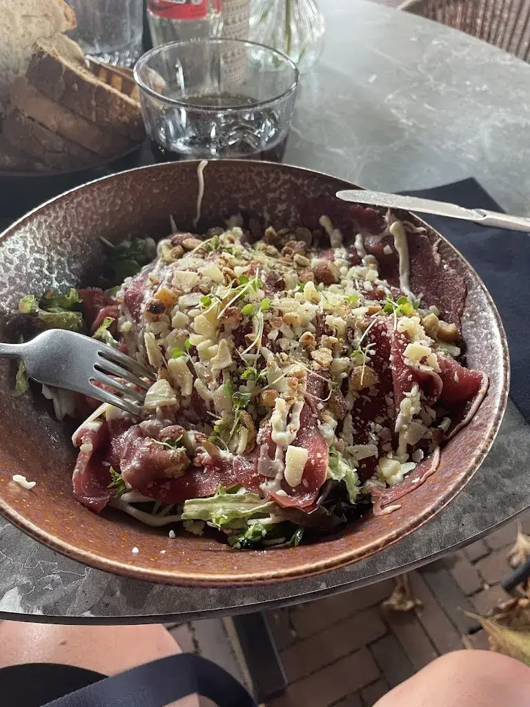 Simone Verkade_Brasserie LOUD_Dongen_Bewertung