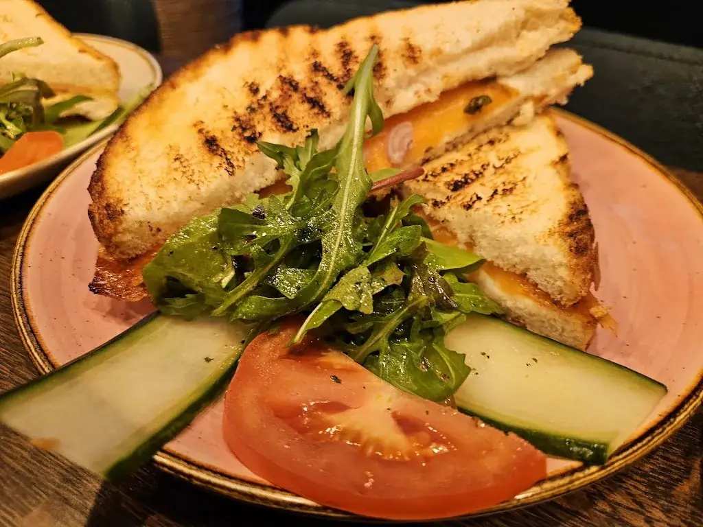 Brasserie Kakelbont_Dongen_slider_image_3