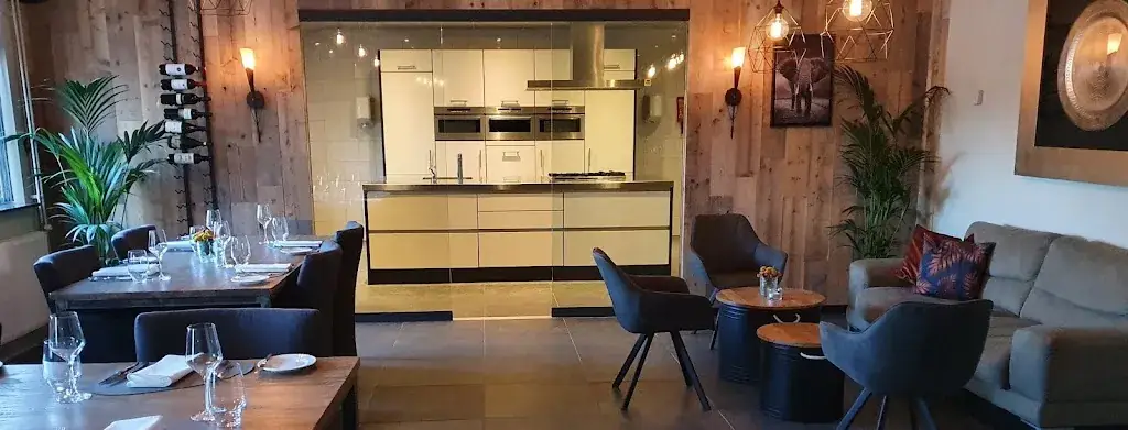Restaurant 't Veurhuis_Dongen_slider_image_1