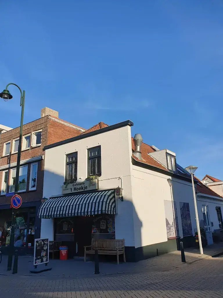 Buy Thai Property_Cafe 't Hoekje_Dinteloord_review