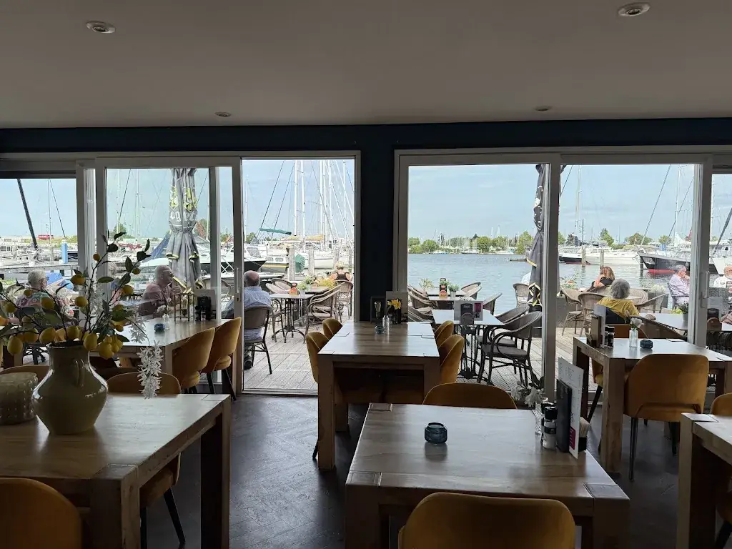 Brasserie ‘t Roer om restaurant in Dinteloord