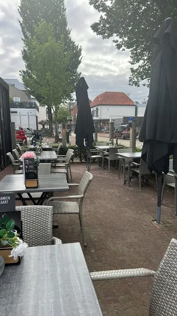 Grigaitis Kęstutis_Hotel-Brasserie de Kaai_Steenbergen_review