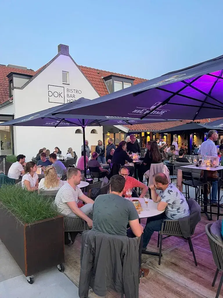 Bistro-Bar DOK restaurant in Steenbergen