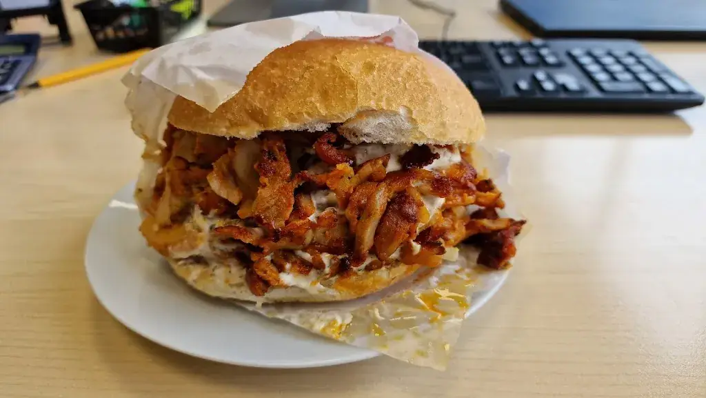 Jo Bessems_Cafetaria De Snackbar_Dinteloord_review