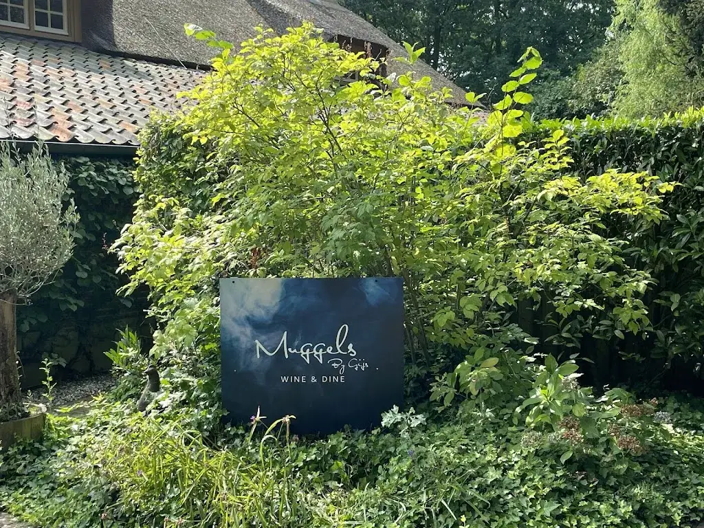 Muggels by Gijs_Uden_slider_image_3