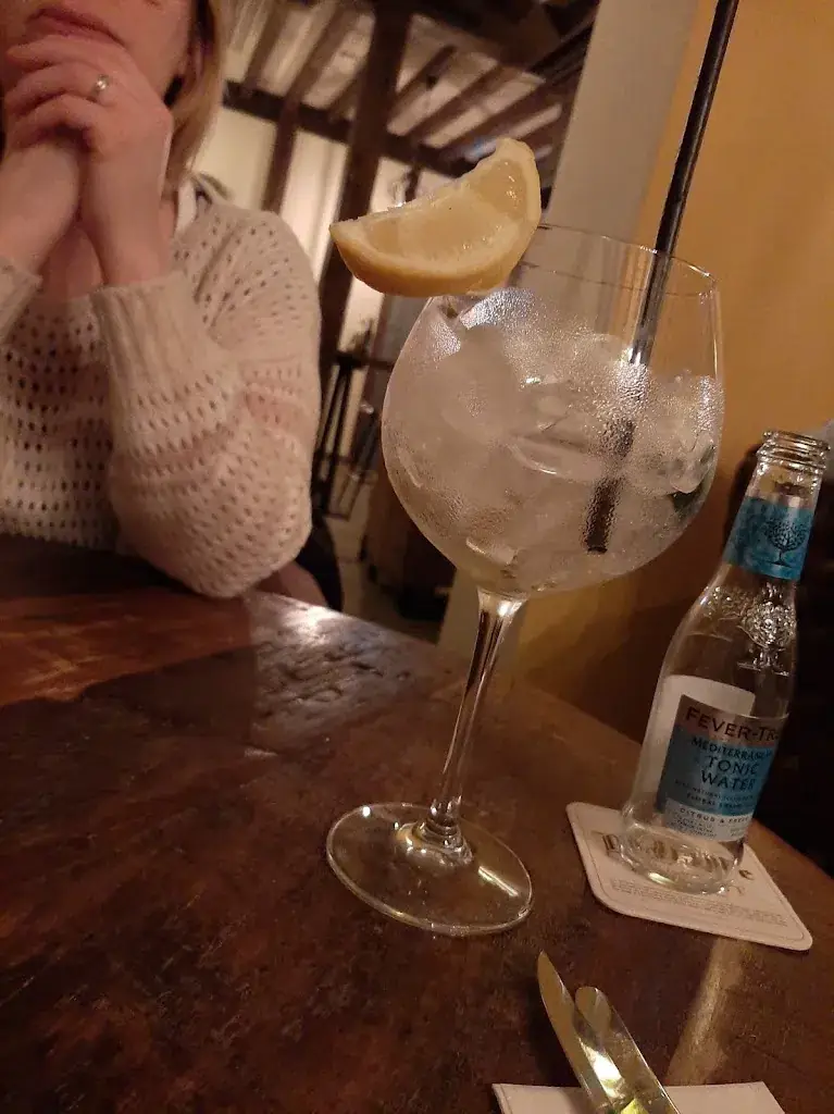 Yoann Chaineux_Het Dinghuis_Deurne_review