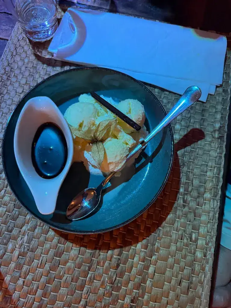 MÔNICA BELOHUBY_De Pastorie_Sint-Oedenrode_review